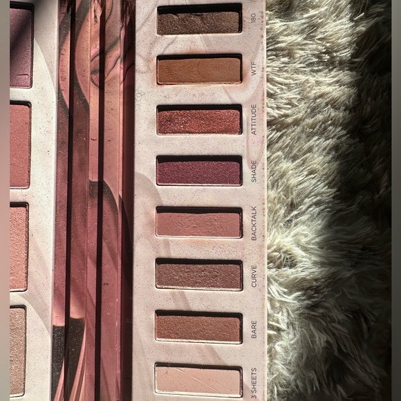 Urban Decay BACKTALK Pallet - Picture 4 of 6